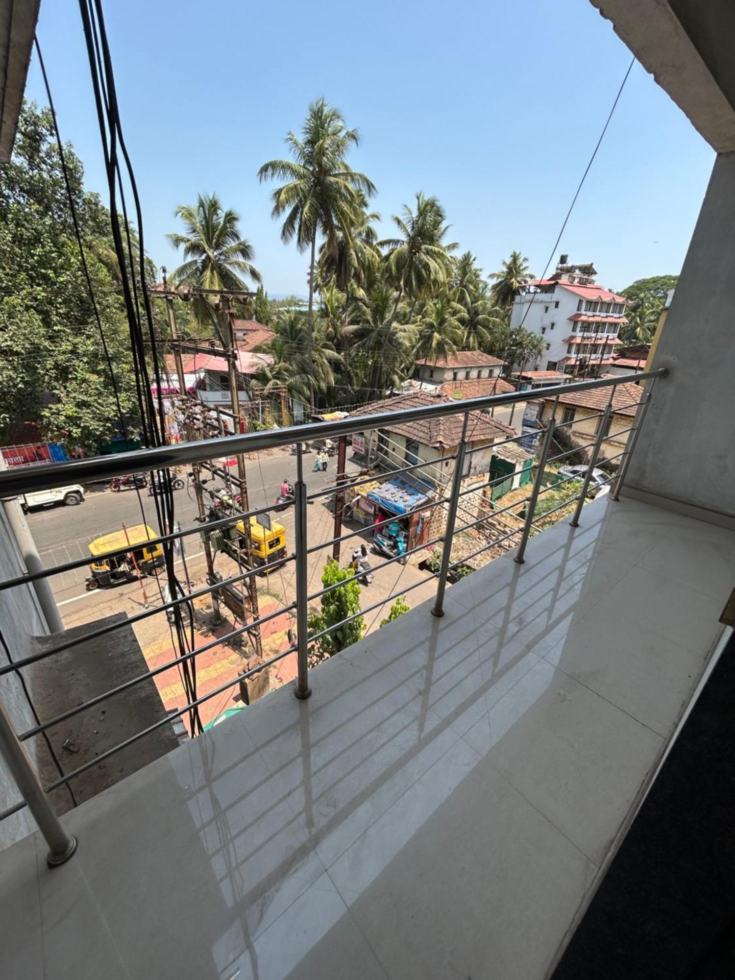 Hotel Aaba'S Gomantak Sawantwadi Esterno foto